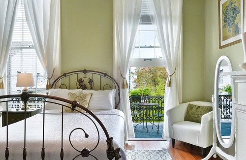 Faubourg Marigny House | The Mansion on Royal