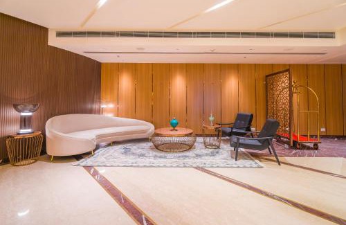 Bhopal Hotel | The Maple Hotel