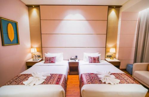 Bhopal Hotel | The Maple Hotel