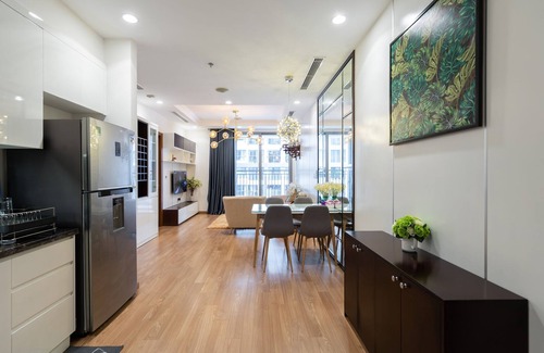 Hoang Mai Apartment | The MARCH House No.2 - 2 Bedrooms - Park Hill Premium - TimesCity