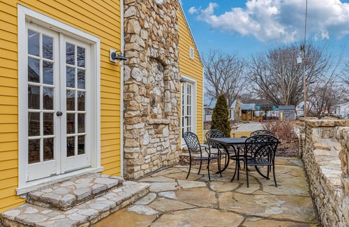 Augusta Cottage | The Marigold Cottage by StayLage