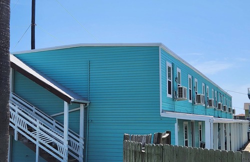 Surfside Beach Apartment | The Mark at Surfside, Apt. 3
