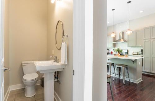 Chestnut Hill House | The Martin by Stay Local Nashville