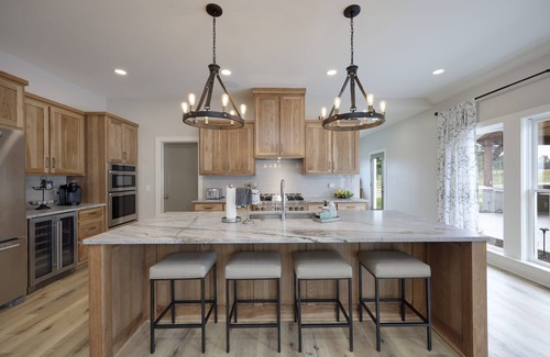 Lebanon House | The Martin House at Passerine Hills—Luxury Family Time, Retreats, & Weddings