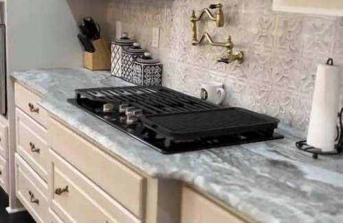 Thomasville House | The Mash Manor