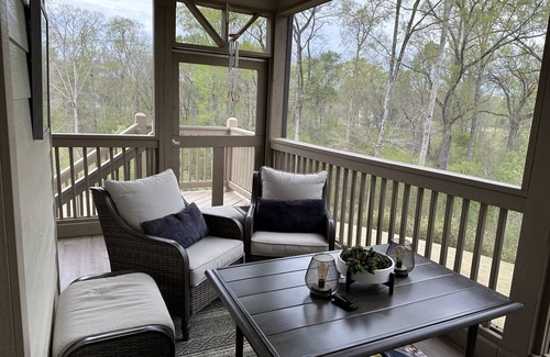 Evans House | The Master Retreat