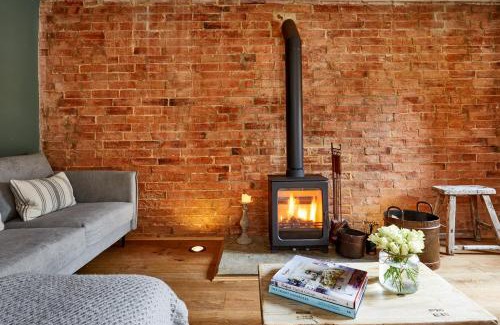 Evenley House | The Matchbox