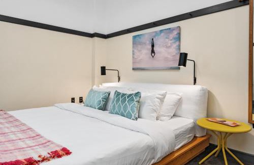 East Liberty Hotel | The Maverick by Kasa