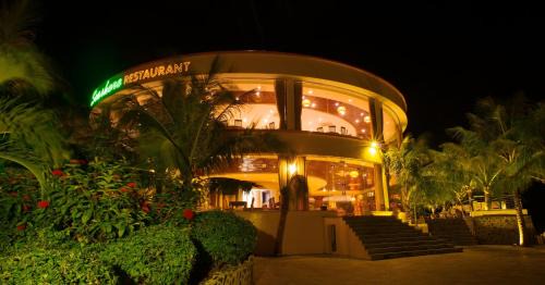 Cat Hai Resort | The May Legend Catba
