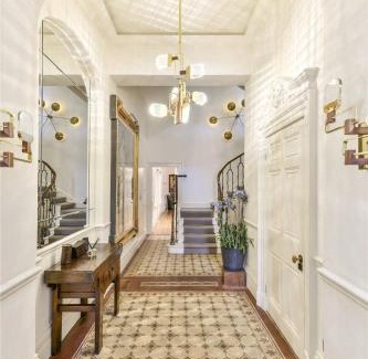 City of Westminster Apartment | The Mayfair Rectory