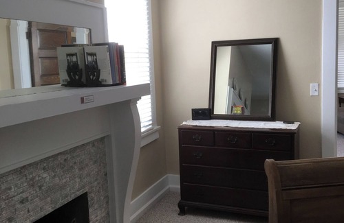 Forest Hills Apartment | The Mellor House 2 - Apartment #3