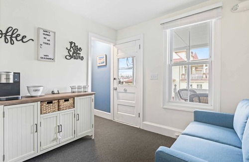 Ocean Grove House | The Melrose, 2B- Private Bed & Bath