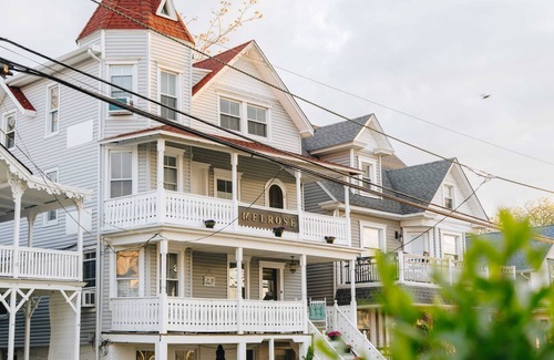 Ocean Grove House | The Melrose, 2C and 2D Two bedroom Suite: Romantic Getaway, Steps from the Beach