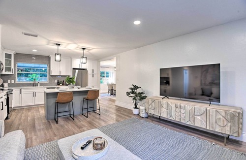 South Sarasota House | 'The Melrose Sarasota' w/Large Private Lanai