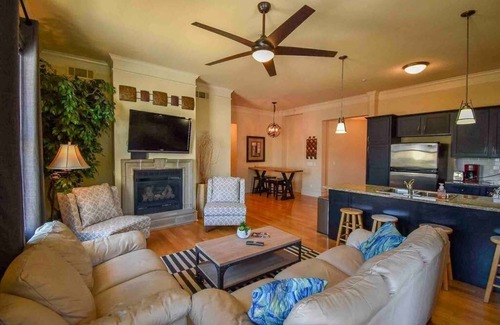 Fayetteville Condo | The Metro - Walk to Dickson St and UofA