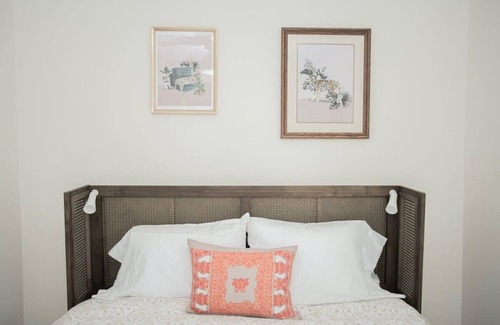 Charlottesville House | The Metta Gem- A Stay w/ Compassion and Charm