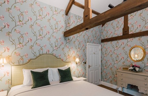 Barningham Bed & Breakfast | The Milbank Arms