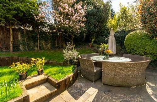 Hatfield House | The Mills Guesthouse