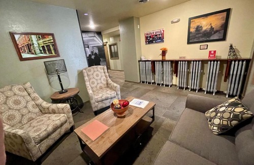 Butte Hotel | The Miner's Hotel