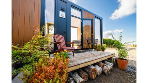 Rewa House | The Mini Mountain Hut 1 by Tiny Away