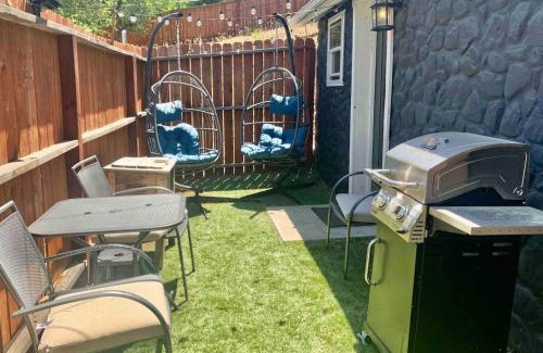 Prescott House | The Modern Blue- Walk to Downtown Prescott