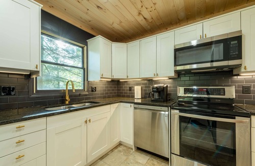 Rockbridge Cabin | The Moonstone - A Stellar Cabin