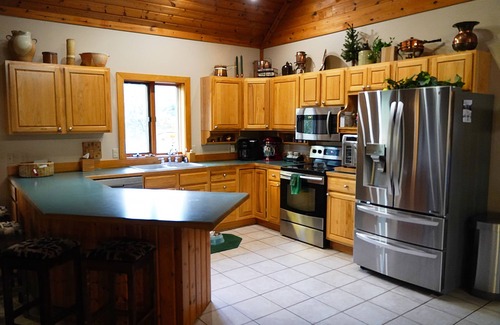 Thompsonville House | The Moose Lodge at Crystal Mountain