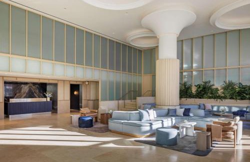 Near Northeast Hotel | The Morrow Washington Dc, Curio Collection By Hilton