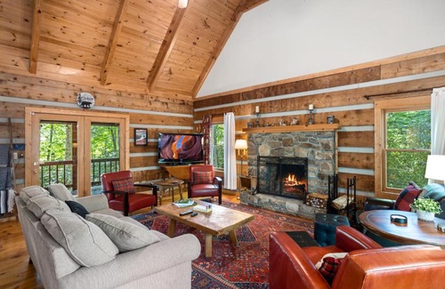 Blowing Rock House | The Mountain Peek