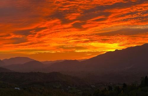 Pestera House | The Mountain View - no children