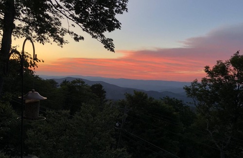Beech Mountain Villa | THE MOUNTAINS ARE CALLING! Fabulous Unobstructed Views!