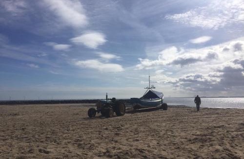 Newbiggin-by-the-Sea House | The Mules