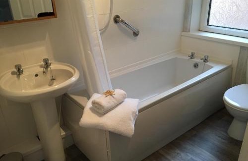 Newbiggin-by-the-Sea House | The Mules