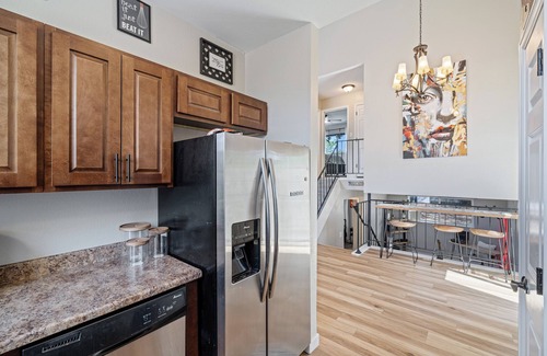 Southeast Colorado Springs House | The Music House – Dog-Friendly Retreat with Hot Tub & Musical Vibes
