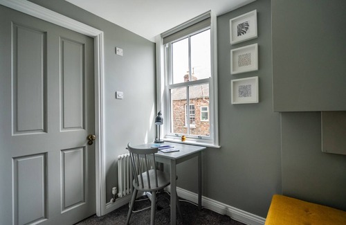York House | The Mustard Pot - a family break that sleeps 4 guests in 2 bedrooms