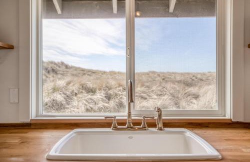 Bayshore House | The Nautical House