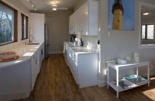 Cape May Point House | The Nest is a spacious 4 bedroom, 2 bath home just 1.5 short blocks to the beach.