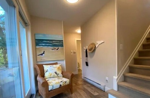 Cape May Point House | The Nest is a spacious 4 bedroom, 2 bath home just 1.5 short blocks to the beach.