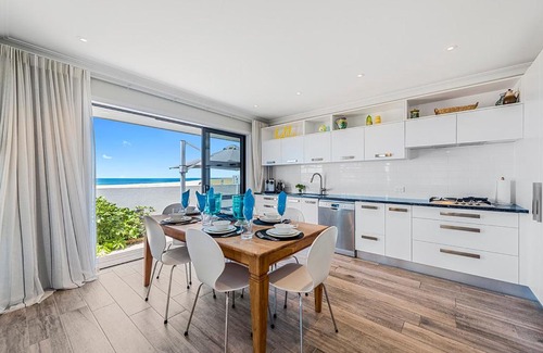 Mount Maunganui House | The Nest - Te Kohanga - Mt Maunganui Holiday Home
