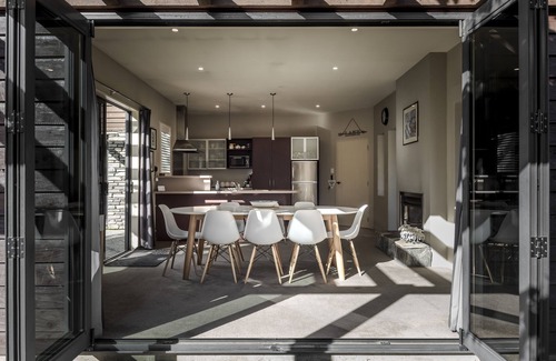Wanaka Villa | The Nest,Villa 19 Heritage Village, Wanaka