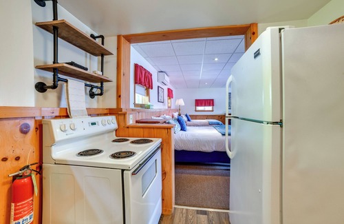 Cooperstown - Otsego Lake Apartment | 'The Nest': Waterfront Lake Ostego Studio