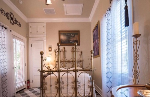 Downtown Tucson Hotel | The New Orleans Room located in Downtown Tucson
