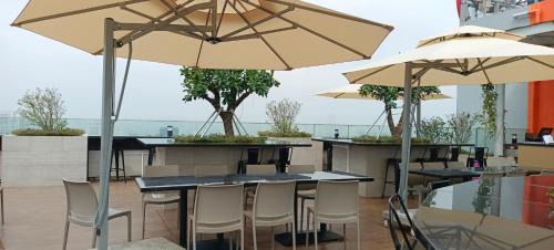 Mai Dich Apartment | The Nine