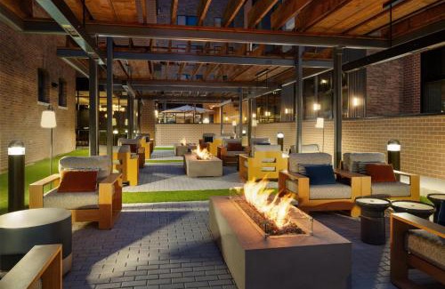 Fort Worth Hotel | The Nobleman Fort Worth, Tapestry Collection By Hilton