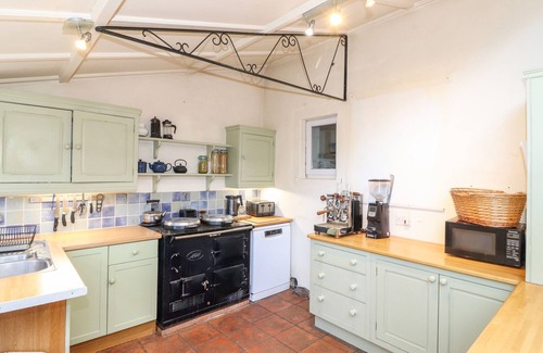 Gamblesby House | THE NOOK, family friendly, with open fire in Penrith