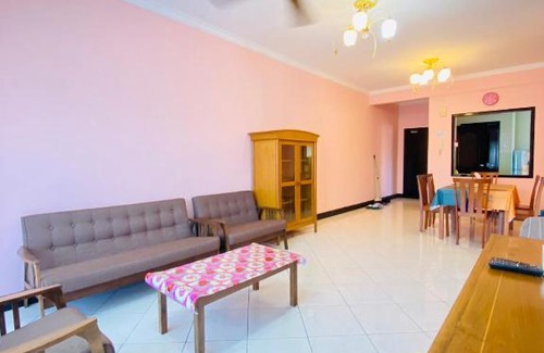 Downtown Kota Kinabalu Apartment | The Nook marina court homestay