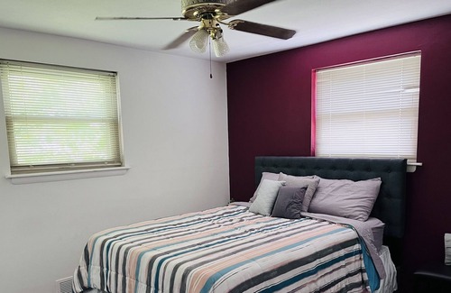 Norfolk - Virginia Beach House | The Norfolk Locale- Refreshingly Clean and Comfortable