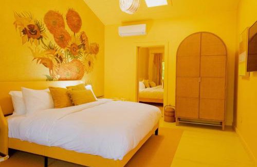 Phoenicia Apartment | The Norsdale plus CMYK Motel on 10 acres in Phoenicia