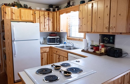 Blairsville House | The Northwoods Nook mountain views plenty of outdoor activities close by