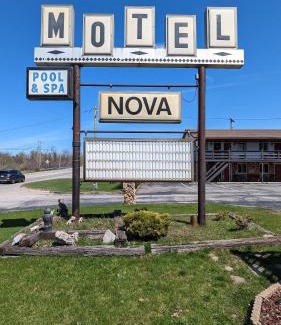 Ludington Hotel | The Nova Motel
